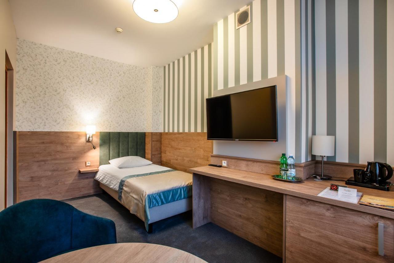 Hotel La Mar Kielce Exterior photo